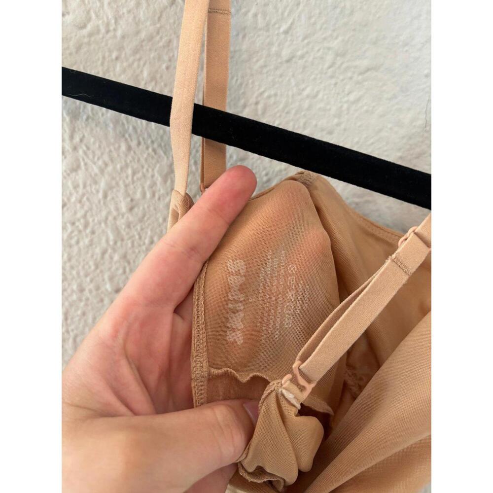 SKIMS beige mesh brief bodysuit size S. EUC - Picture 3 of 4